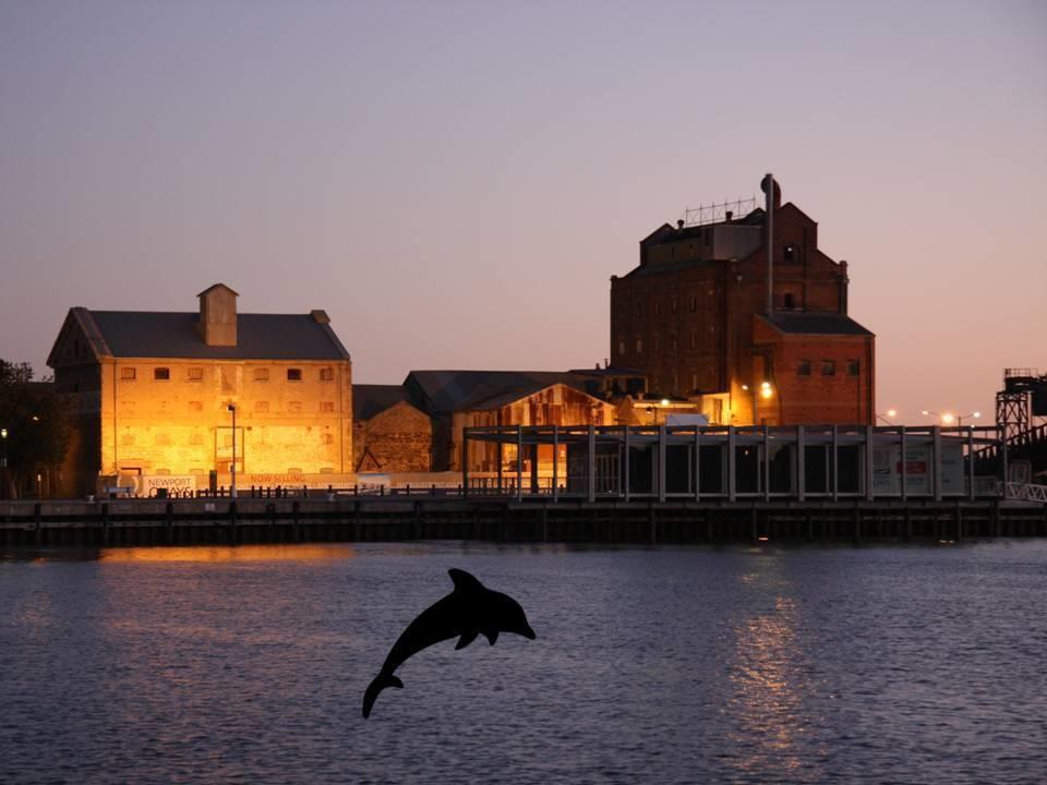 Port Adelaide Backpackers Hostel Екстериор снимка